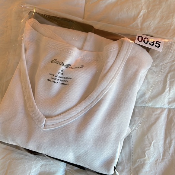 Eddie Bauer Woman’s Shirt Bundle - Picture 6 of 6